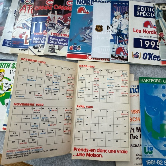 Vintage Hockey Program Collection - Picture 4 of 14